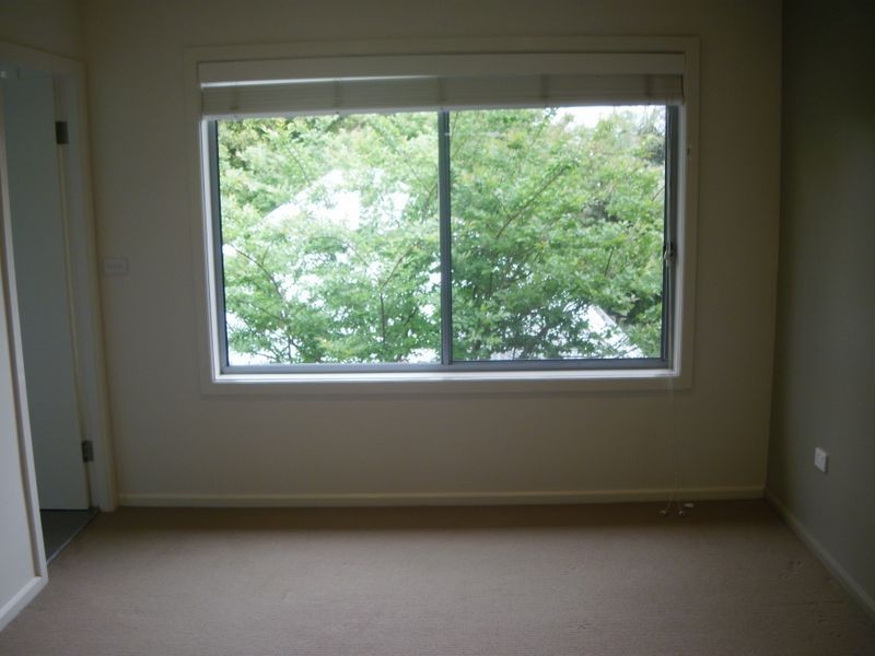 1/2 Gardner Street, Dudley NSW 2290