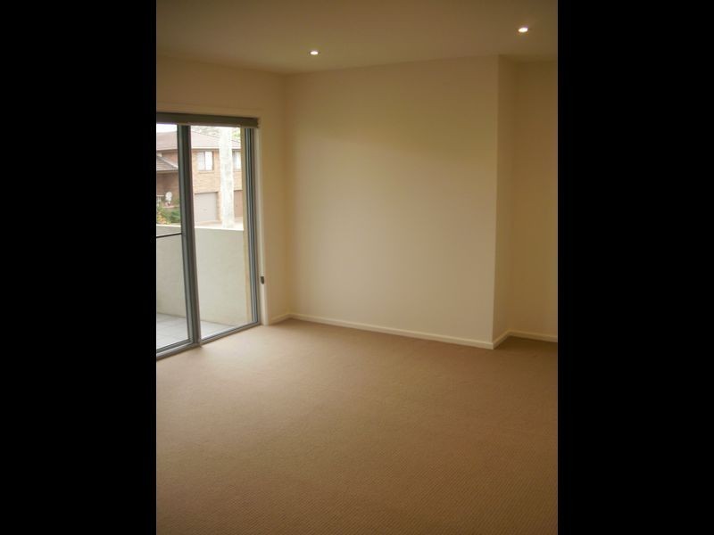 1/2 Gardner Street, Dudley NSW 2290