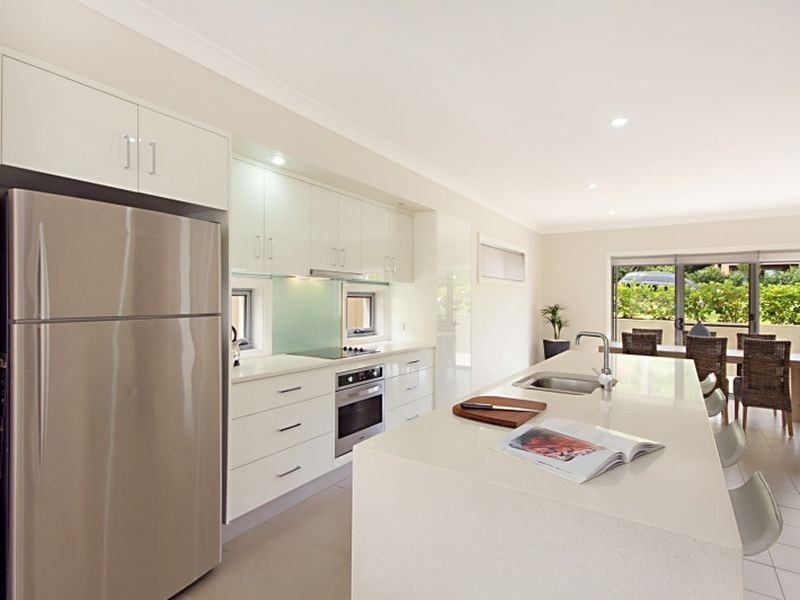 43 Lurnea Crescent, Valentine NSW 2280