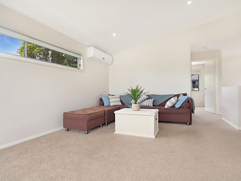 43 Lurnea Crescent, Valentine NSW 2280