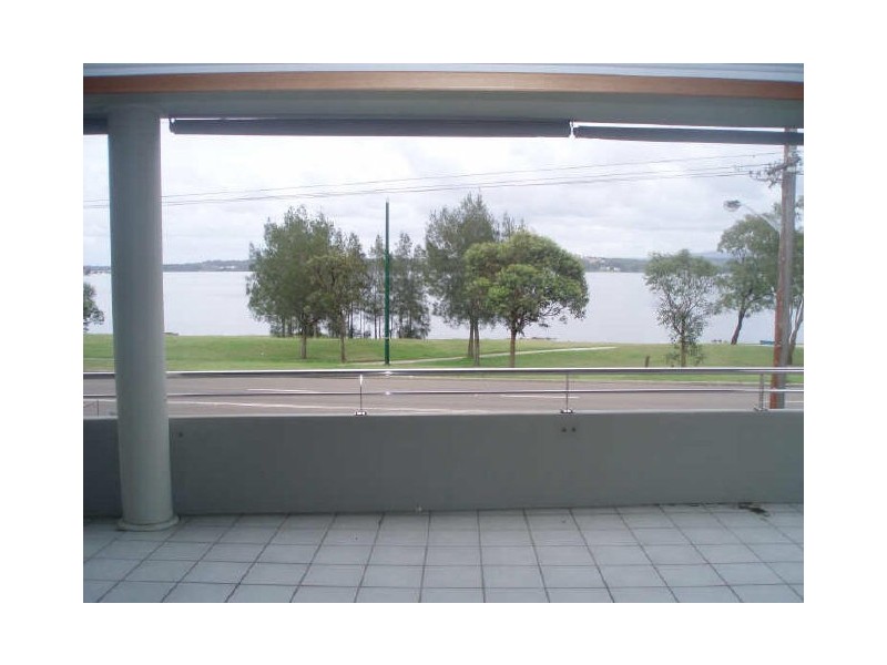 510 The Esplanade, Warners Bay NSW 2282