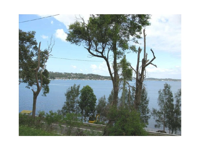 56 Bareki Road, Eleebana NSW 2282