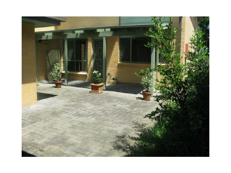 8/25-31 Haddon Cresent, Marks Point NSW 2280
