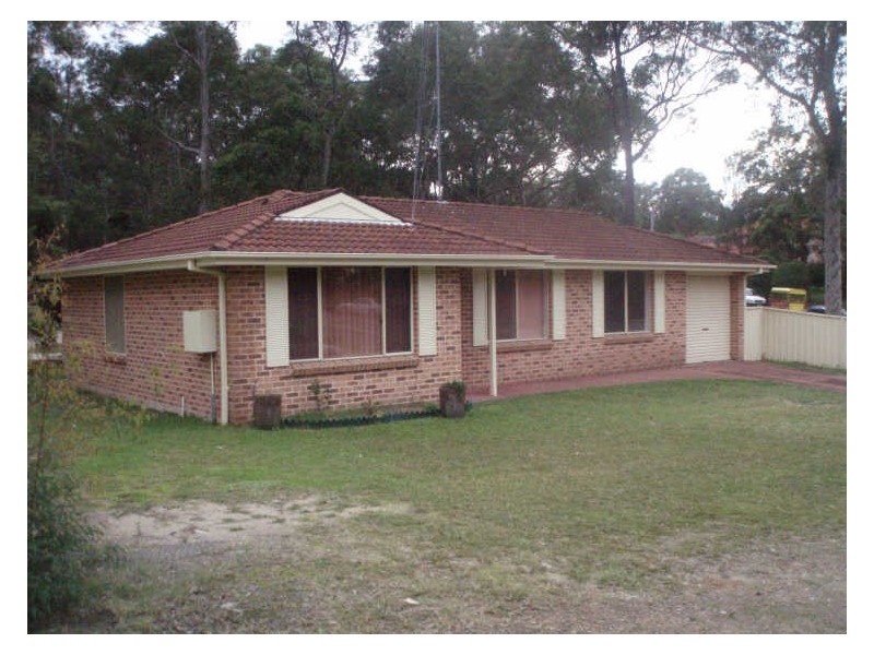 2 Chevron Close, Floraville NSW 2280