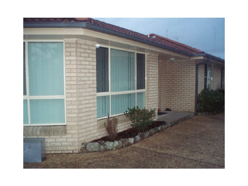 2/25 Margaret Street, Warners Bay NSW 2282