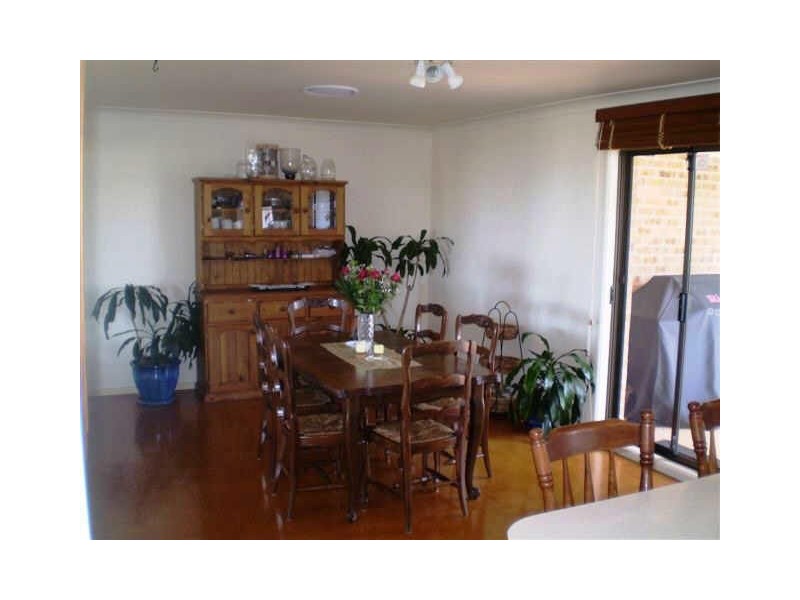 33 The Esplanade, Caves Beach NSW 2281