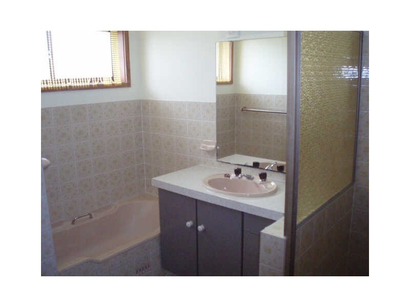 146 Marks Point Road, Marks Point NSW 2280