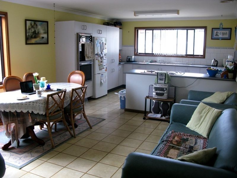 57 Park Avenue, Caves Beach NSW 2281