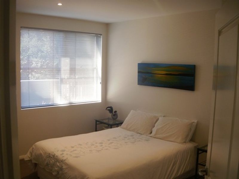 1/2 Ross Street, Belmont NSW 2280