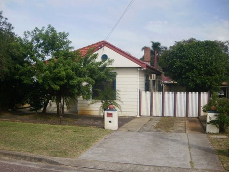 1 Ellen St, Belmont South NSW 2280