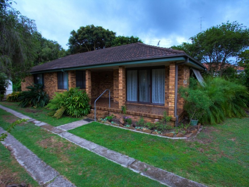 9 Boyd St, Swansea NSW 2281