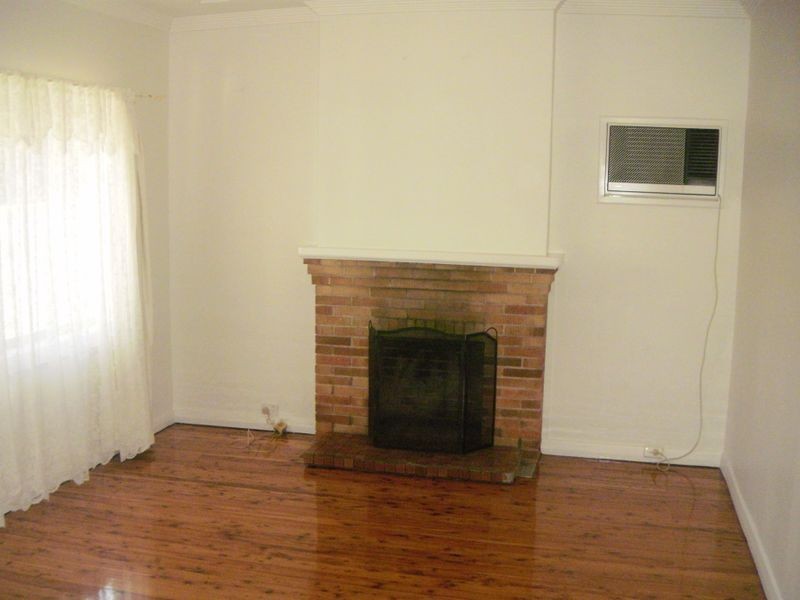 12 Gerald St, Belmont NSW 2280