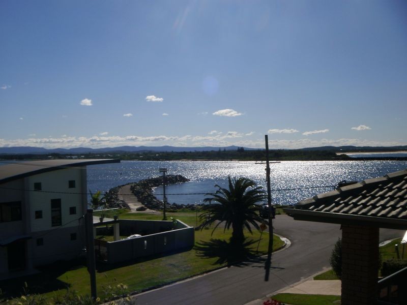 7 Lambton Pde, Swansea Heads NSW 2281