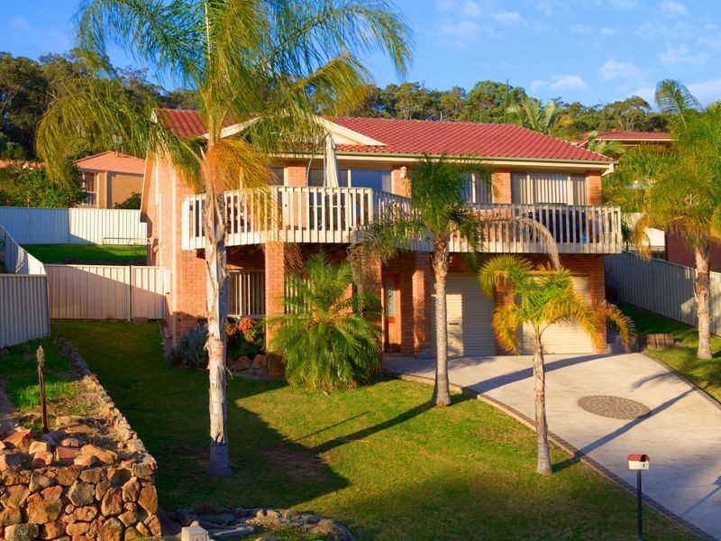 9 Ridgewood Crescent, Eleebana NSW 2282
