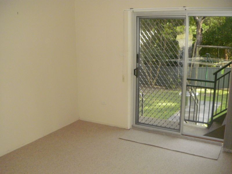 25 Kenton Crescent, Valentine NSW 2280