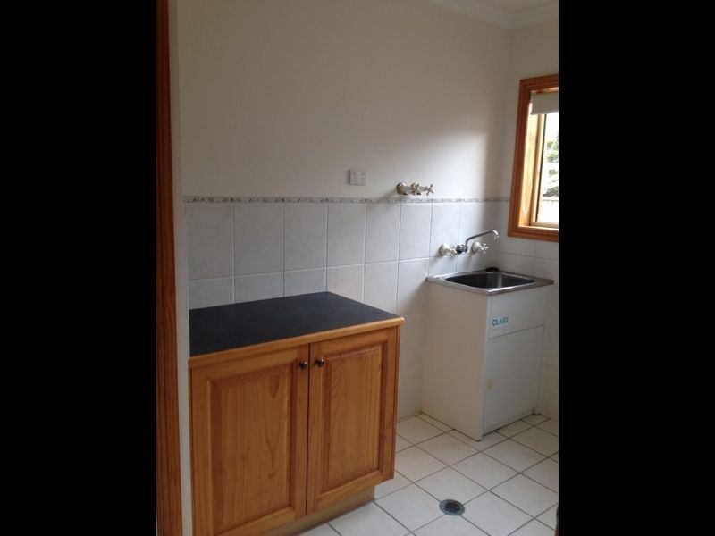 33 Camberwarra Drive, Floraville NSW 2280