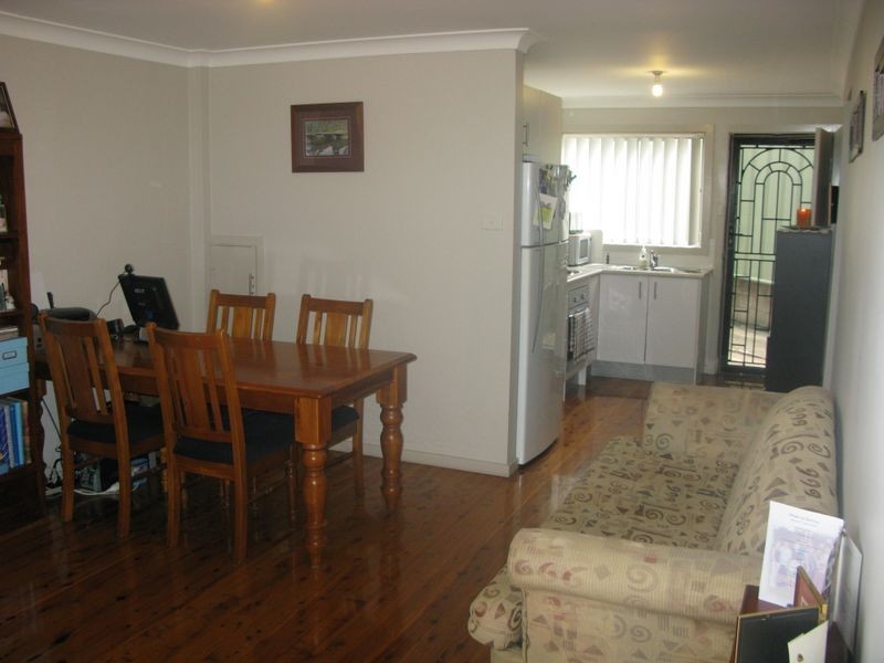 4/24 Haig Street, Belmont NSW 2280