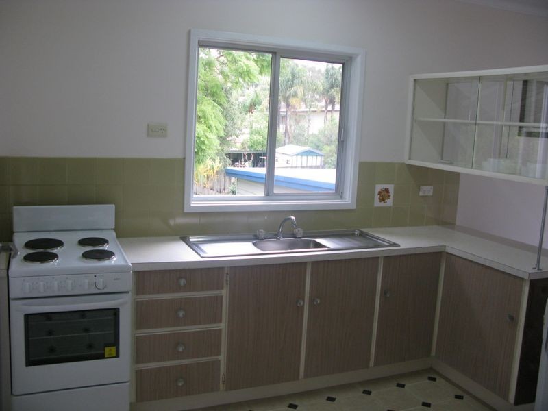 7 Bangalla Street, Belmont North NSW 2280