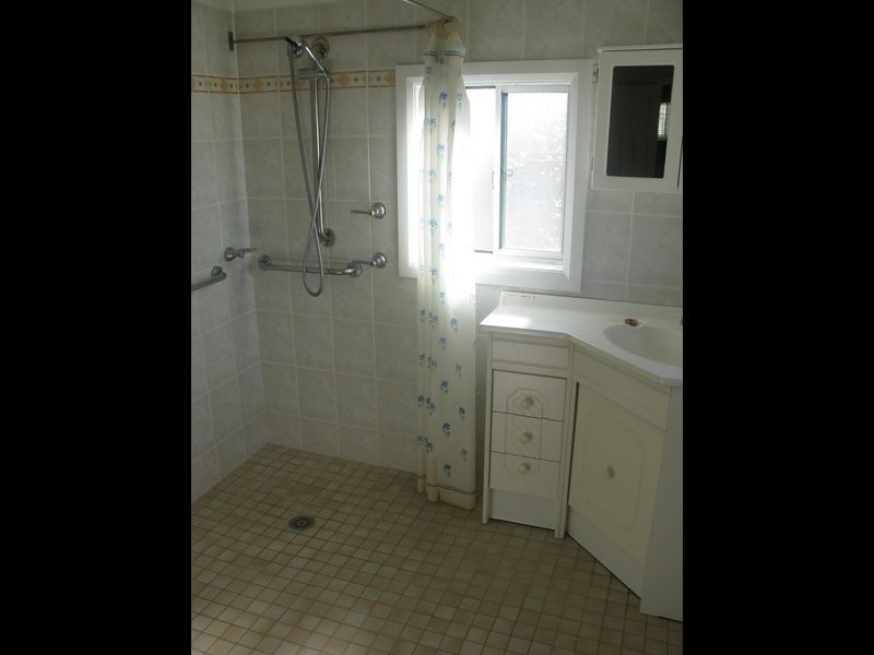 4 Nikkinbah Street, Belmont North NSW 2280