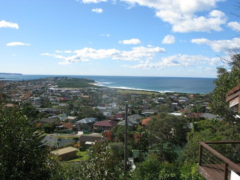 15 Scenic Dve, Caves Beach NSW 2281