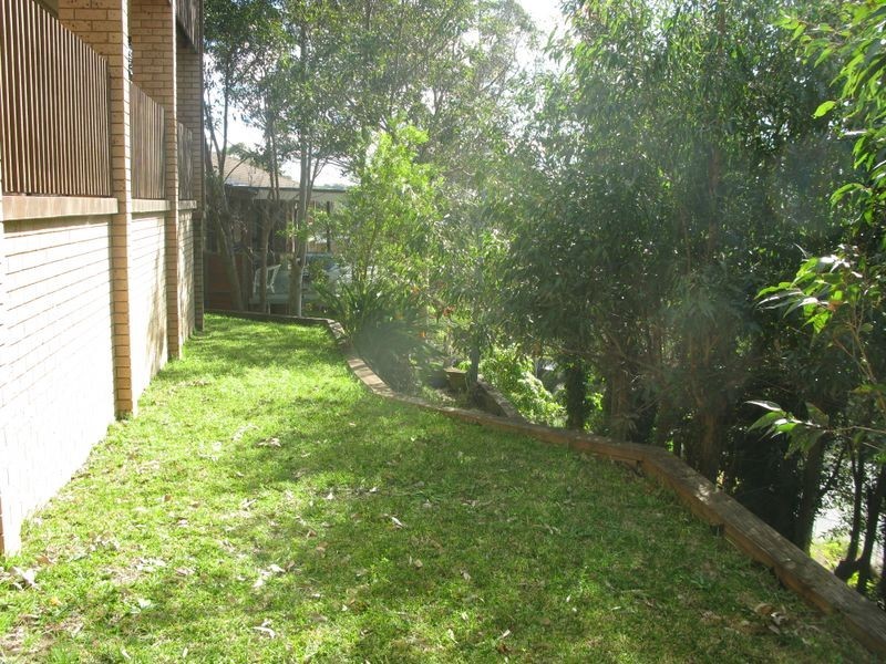 15 Scenic Dve, Caves Beach NSW 2281