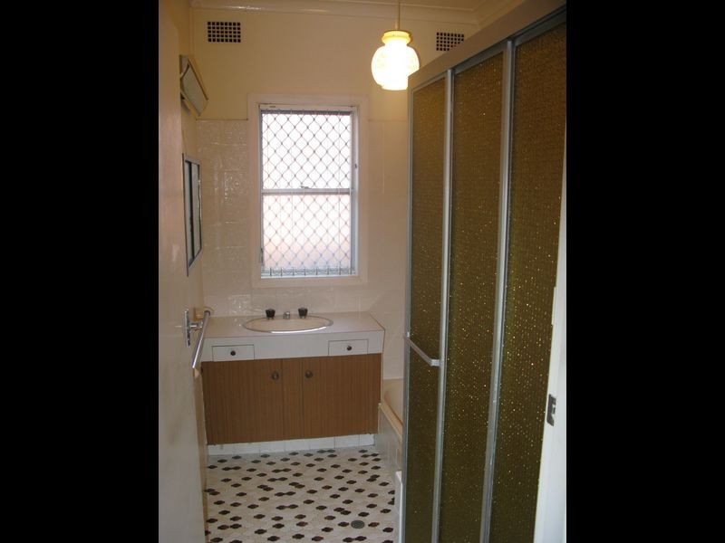 22 Redrose Avenue, Belmont NSW 2280