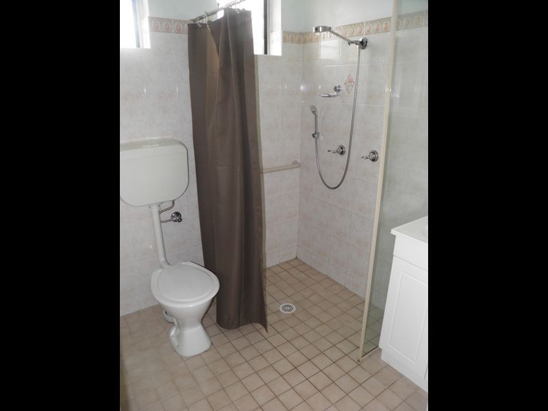 2/724 Pacific Highway, Belmont South NSW 2280