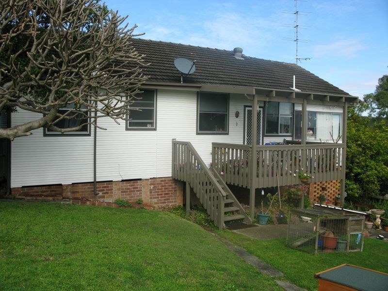 7 Regent St, Tingira Heights NSW 2290