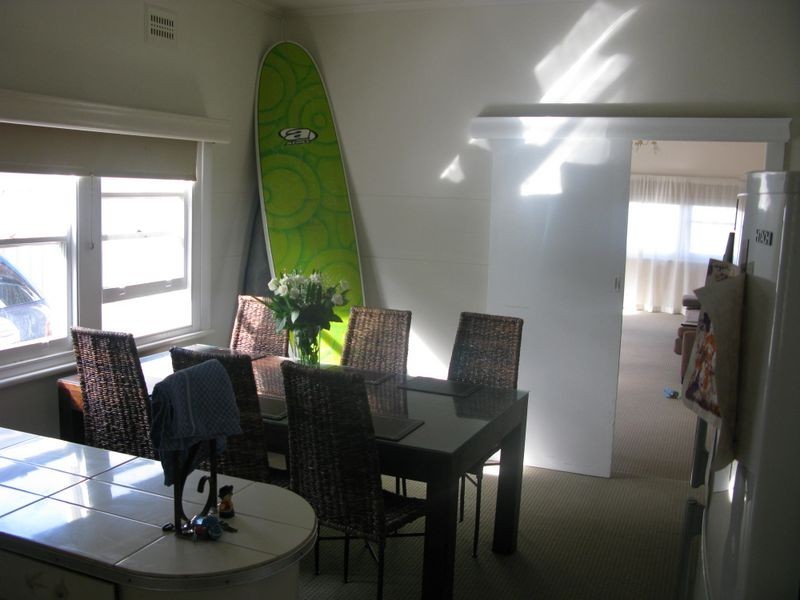 27 Albert St, Belmont NSW 2280