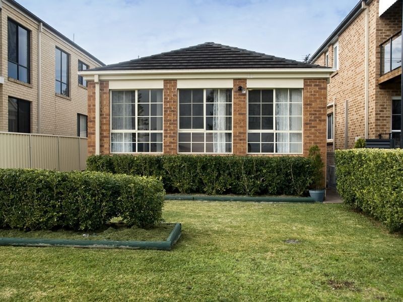 32 Village Bay Close, Marks Point NSW 2280