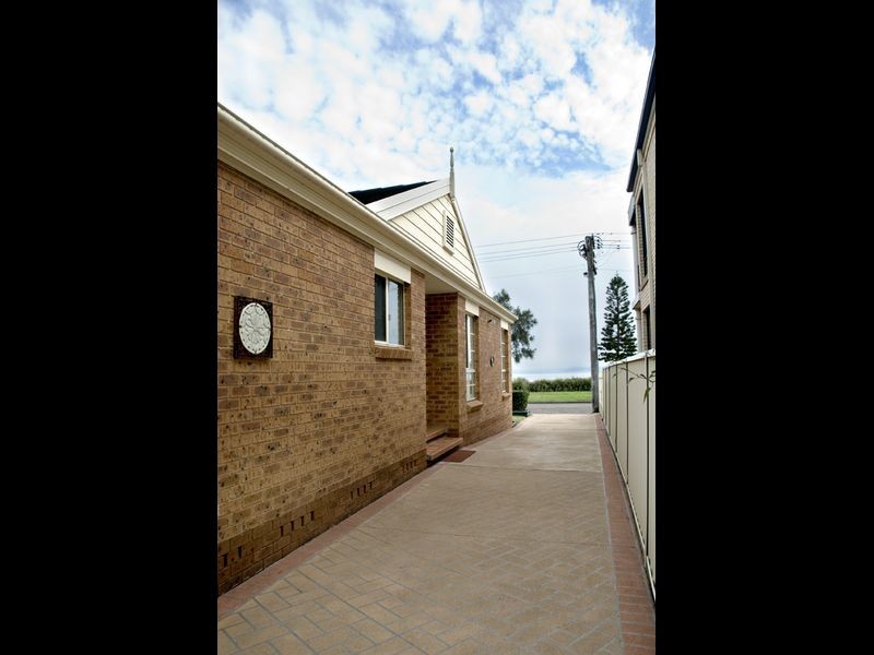 32 Village Bay Close, Marks Point NSW 2280