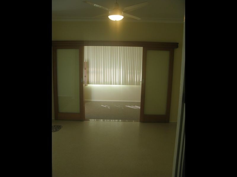 18 Pacific Street, Caves Beach NSW 2281