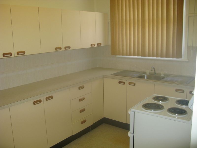 18 Pacific Street, Caves Beach NSW 2281