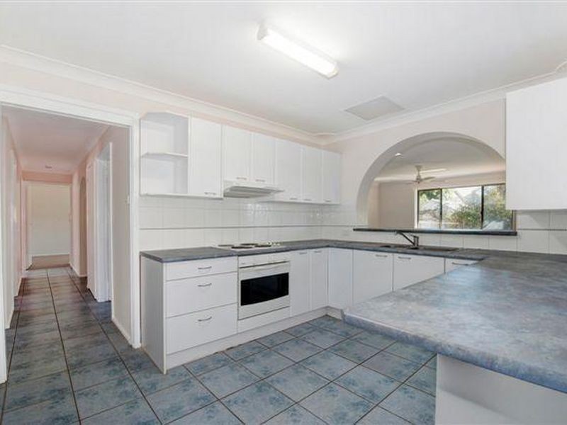 45 Pacific St, Caves Beach NSW 2281