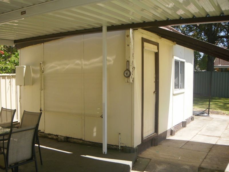 7 Sampson Avenue, Belmont North NSW 2280