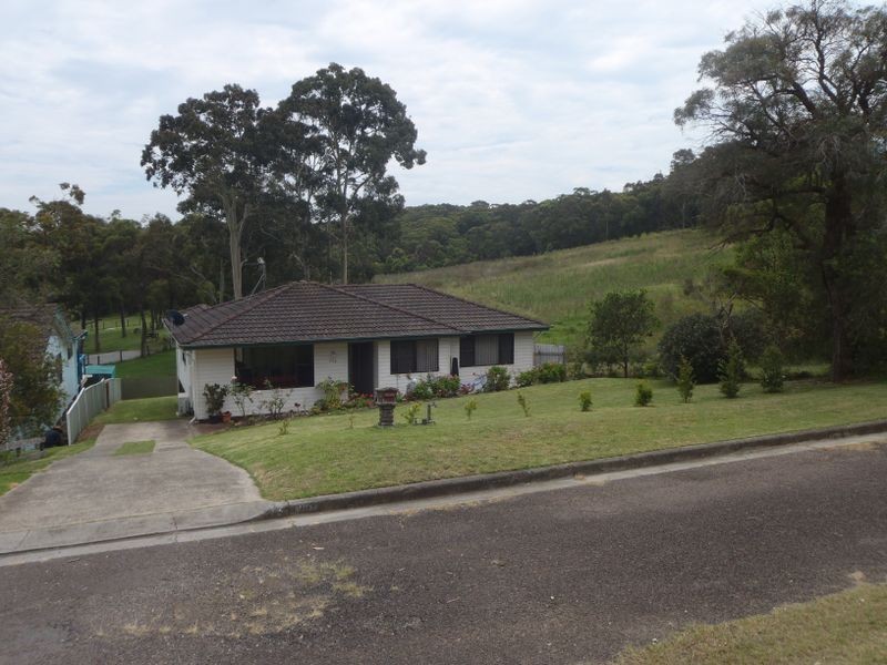 282 Lake Rd, Glendale NSW 2285