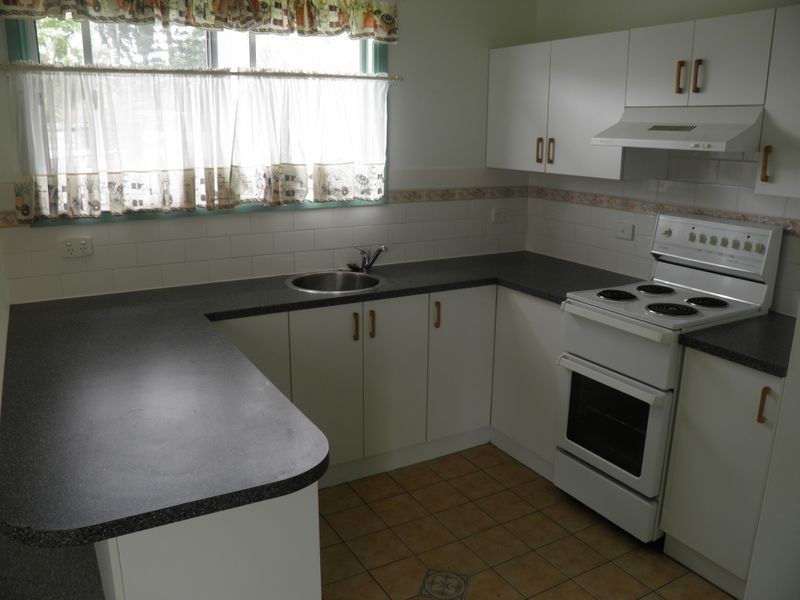 554B The Esplanade, Warners Bay NSW 2282