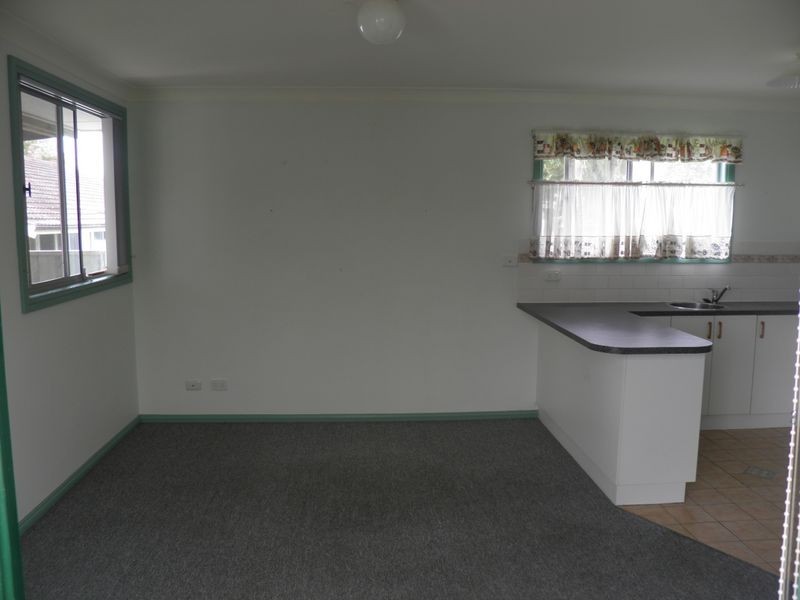554B The Esplanade, Warners Bay NSW 2282