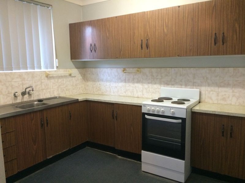 4/12 Marks Point Road, Marks Point NSW 2280