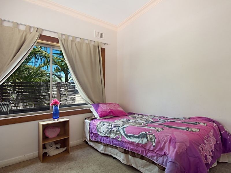 52 Vista Parade, Belmont NSW 2280