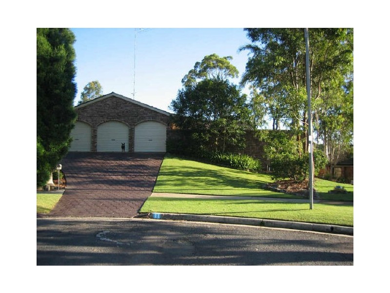 11 Fairburn Close, Jewells NSW 2280