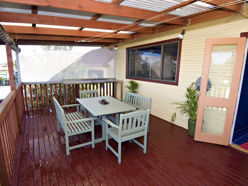 27 Dudley Road, Charlestown NSW 2290