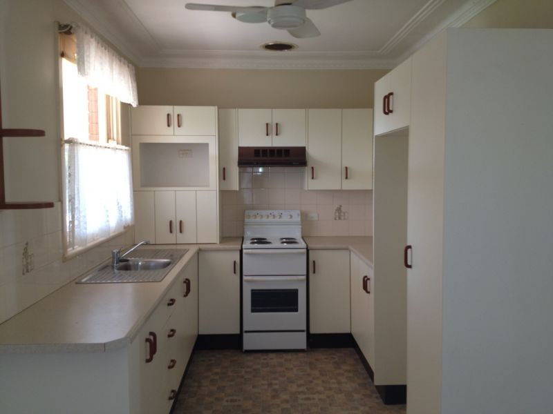 157 Andrew Road, Valentine NSW 2280