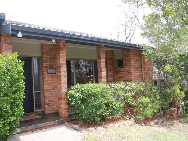 2 Alison Street, Redhead NSW 2290