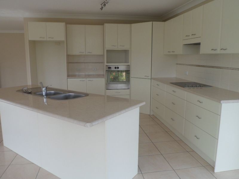 19 Ellen Street, Belmont South NSW 2280