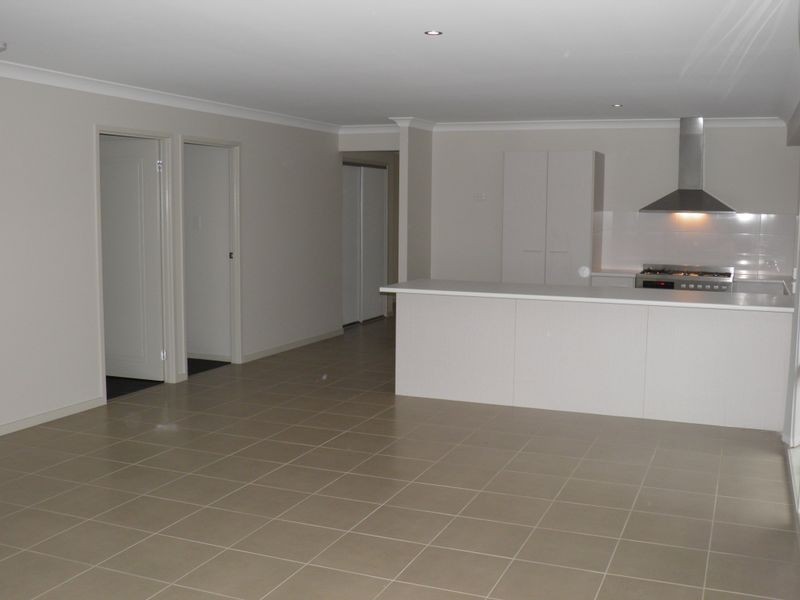 56 McKeachies Drive, Aberglasslyn NSW 2320