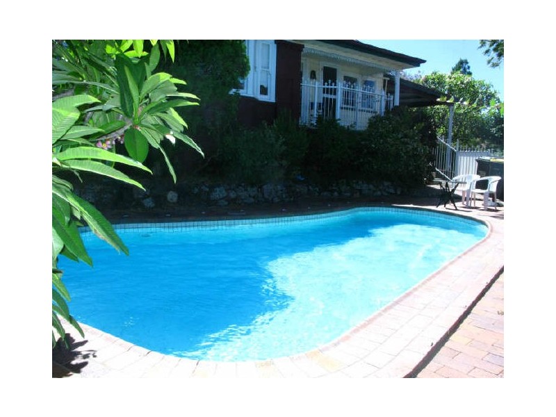 2 Crown Street, Belmont NSW 2280