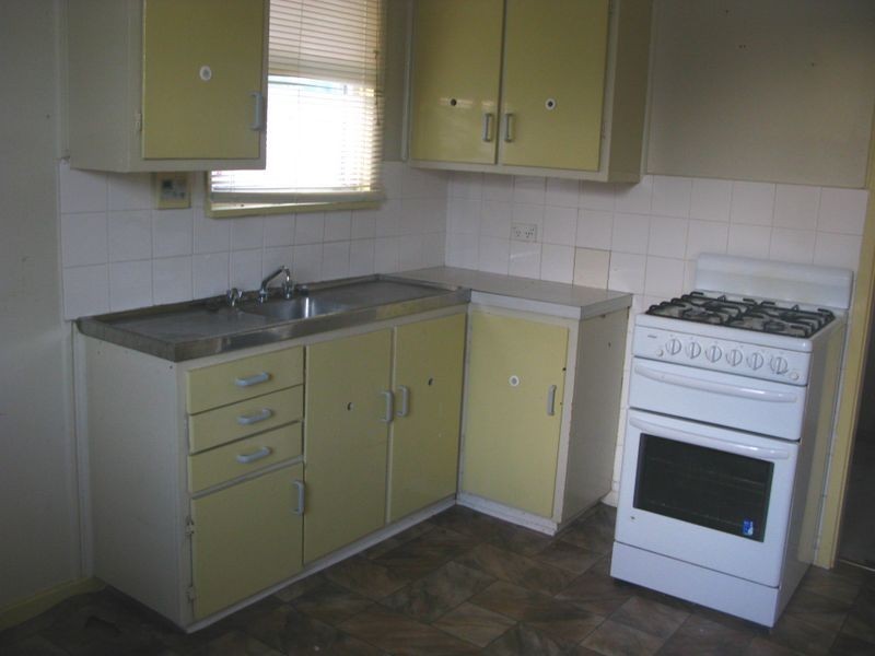 11 Cassia Crescent, Gateshead NSW 2290