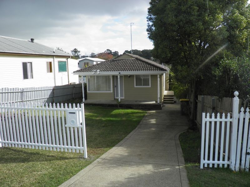 13 Railway Street, Dudley NSW 2290