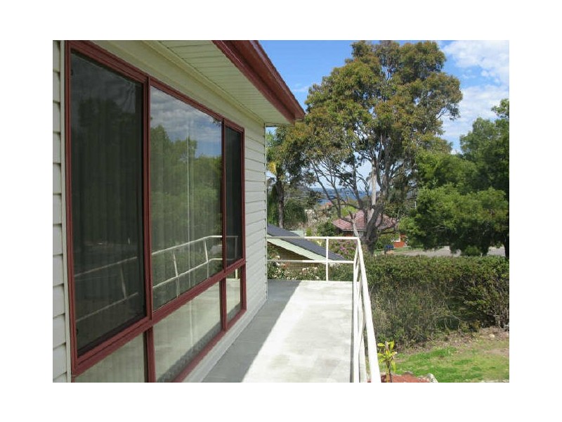 19 Aylward Street, Belmont NSW 2280
